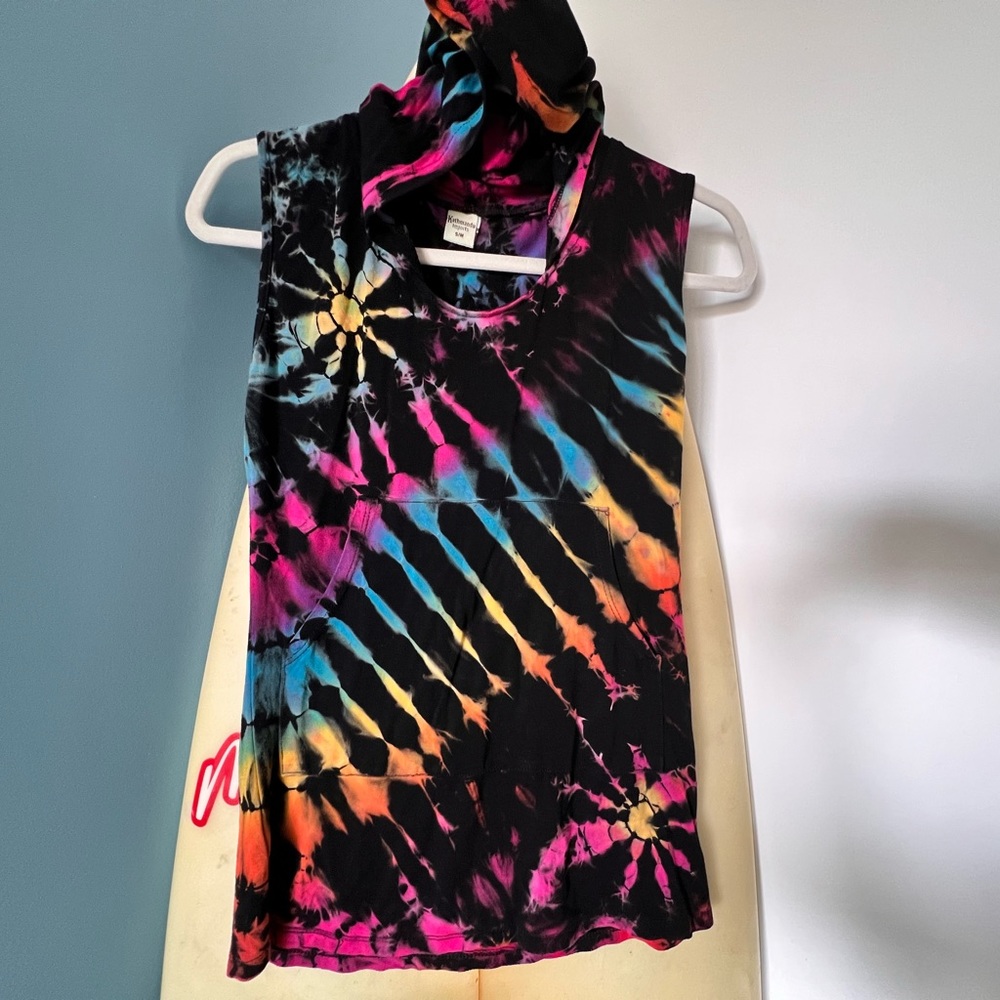 Vibrant Tie Dye, Tank Hoodie, Stretchy size Small
